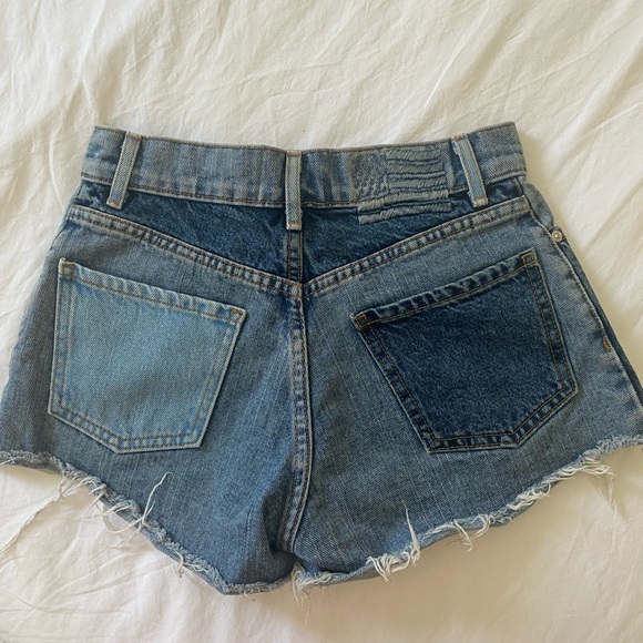 Revice patch denim shorts - Picture 2 of 2